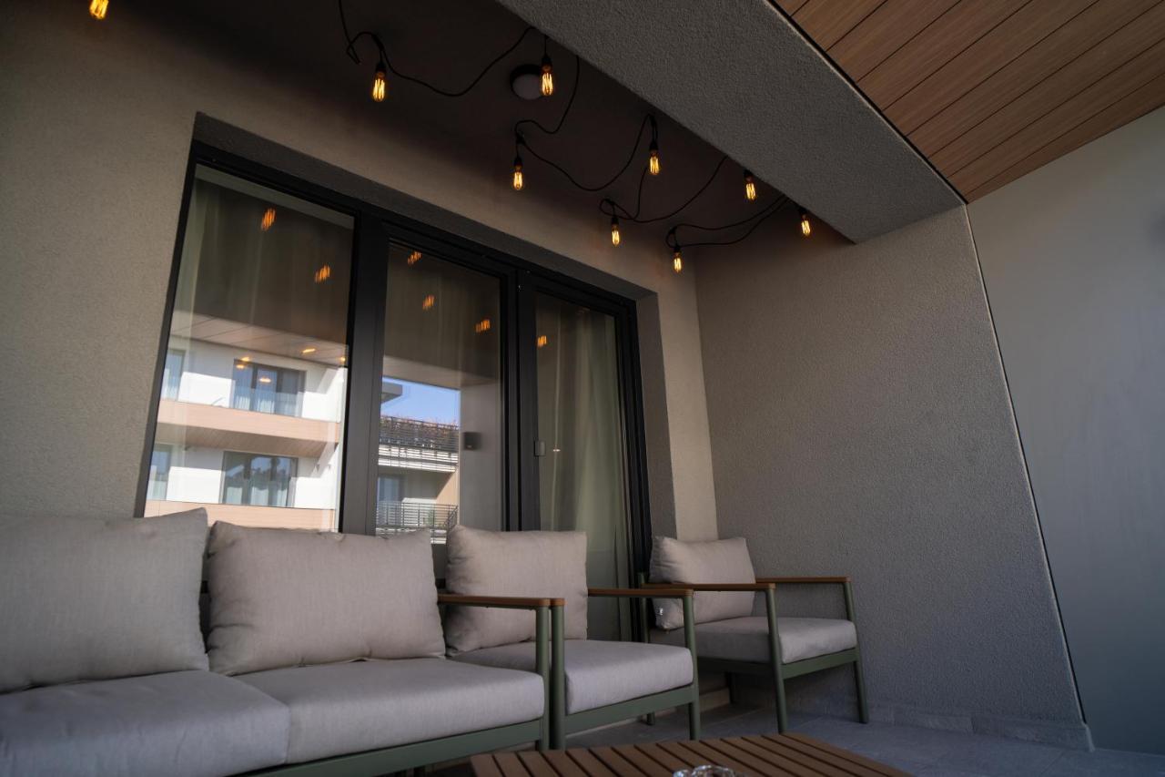Chill Vibes Apartment Braşov Esterno foto
